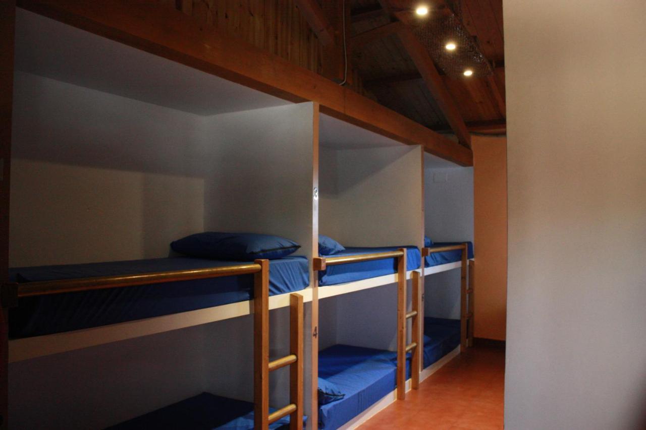 Albergue La Casa Del Camino Valverde de la Virgen 外观 照片